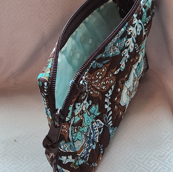Vera Bradley Small Cosmetic Bag Measures 7" x 5". Brown and Blue Design. - Picture 2 of 3